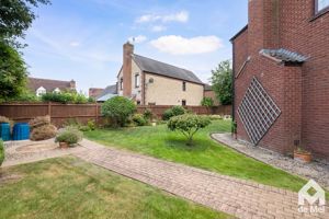 Photo 6- click for photo gallery